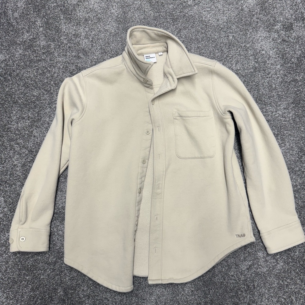 Aritzia TNA Sweatfleece Cozy Fleece Boyfriend Shirt in Cream - Size S